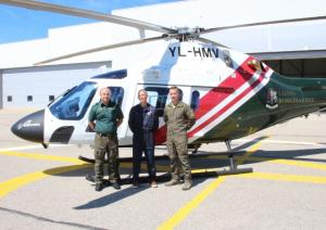 VRS Aviācijas pārvaldes piloti iegūst “Agusta 119 MKII” helikoptera tipa kvalifikāciju